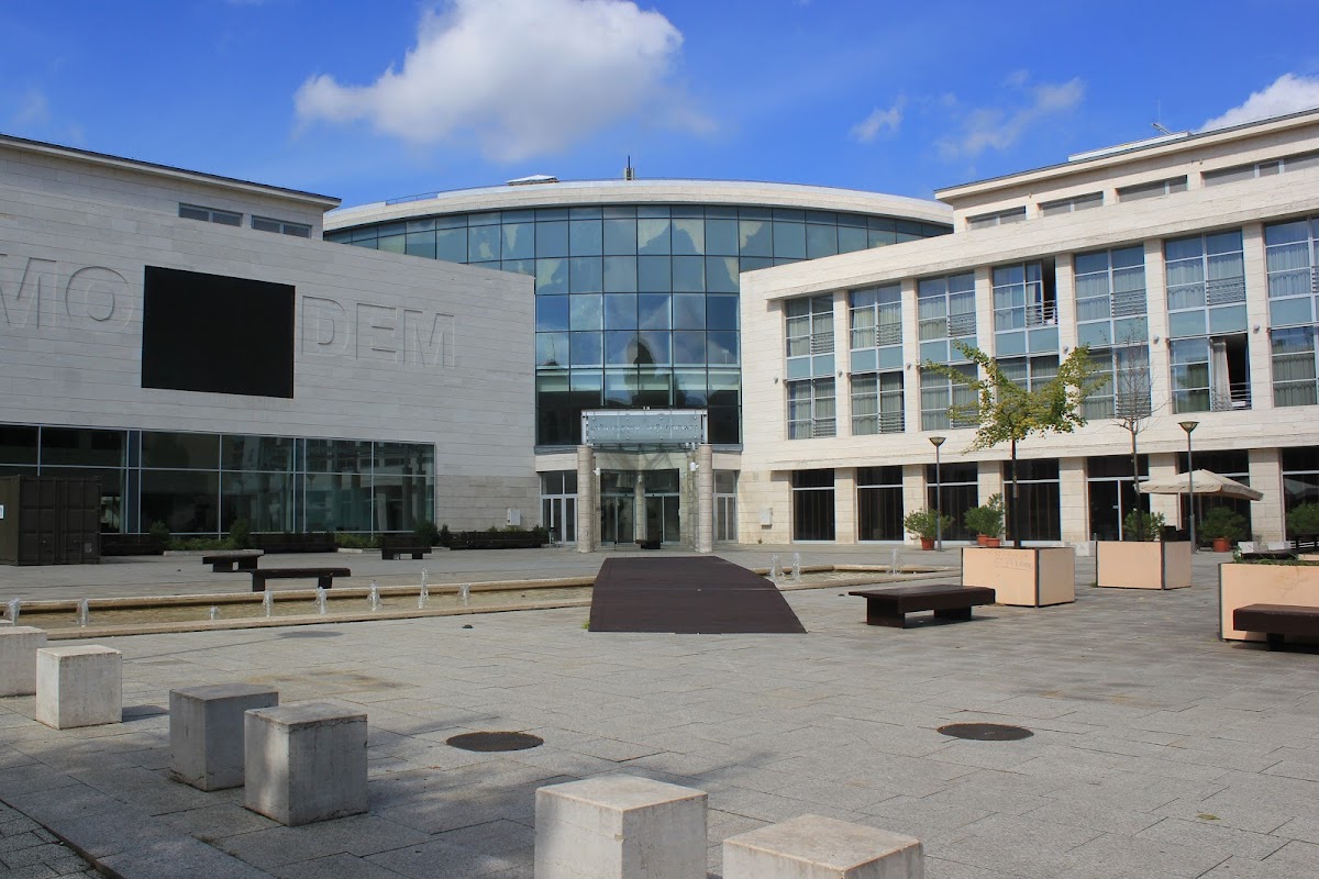 MODEM Centre for Modern and Contemporary Arts 1