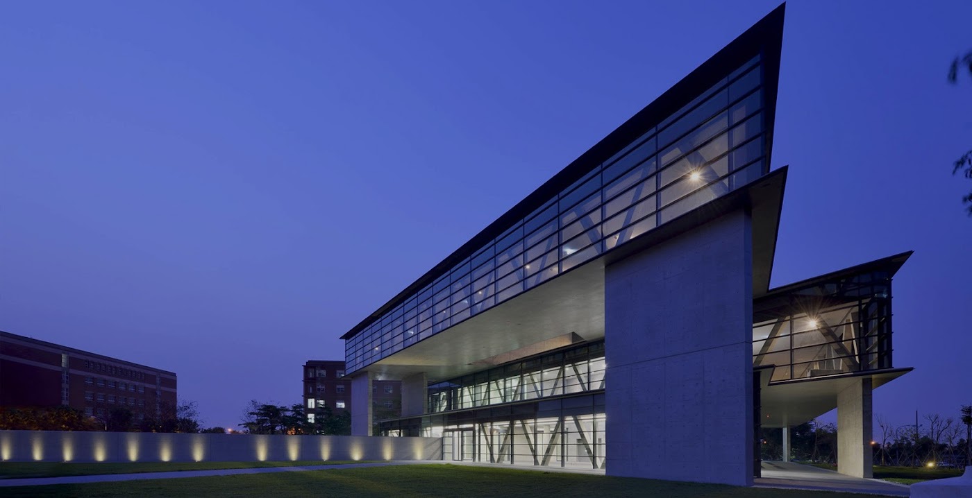 Asia University Museum of Modern Art 1
