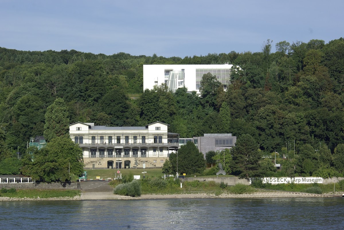 Arp Museum Bahnhof Rolandseck 1