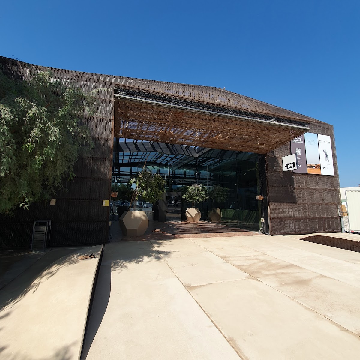 421 Arts Campus 1