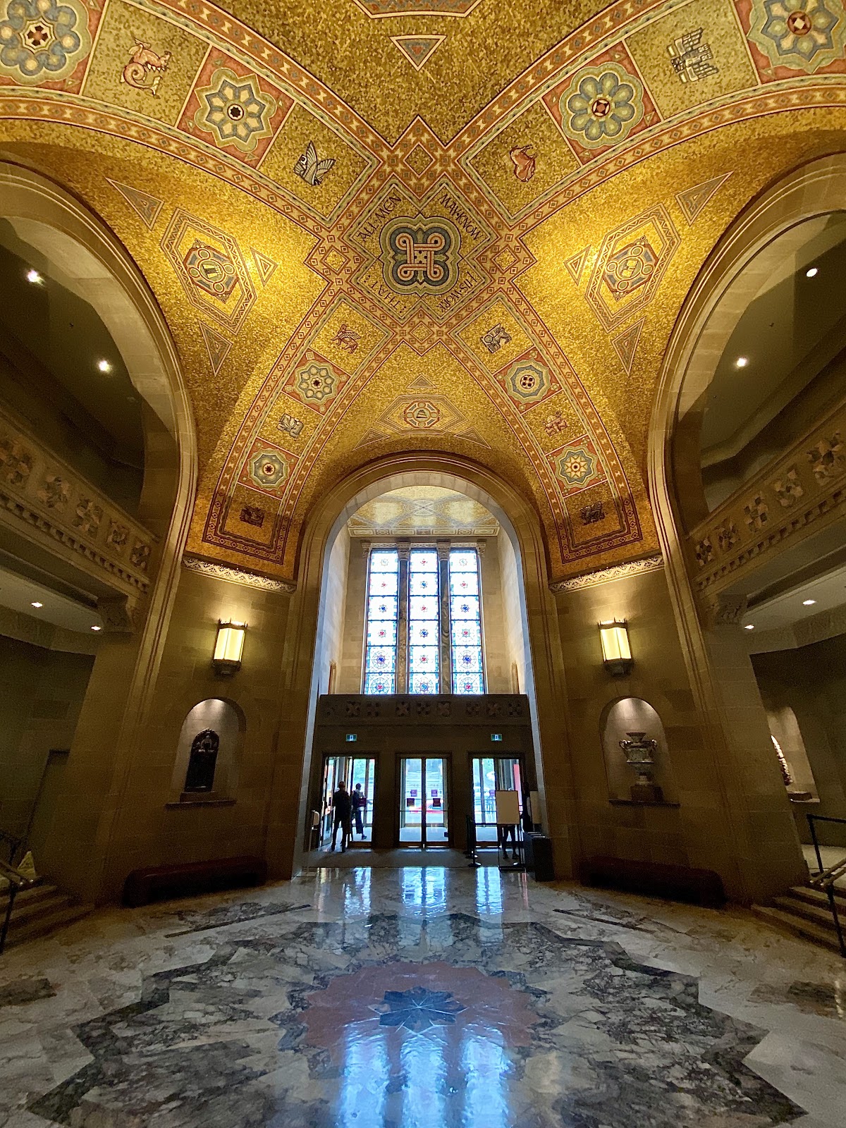 로열 온타리오 박물관 — Toronto