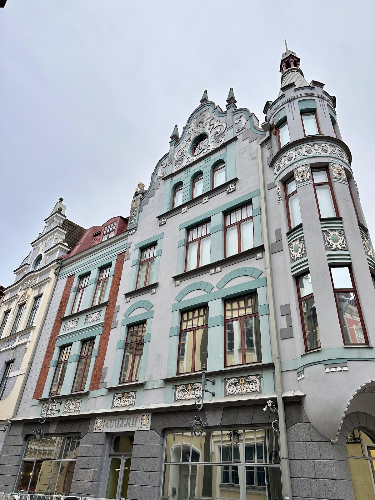 Hobusepea Gallery 2
