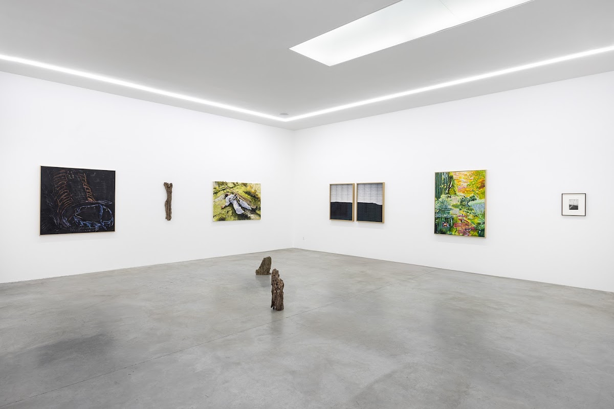 V1 Gallery 2
