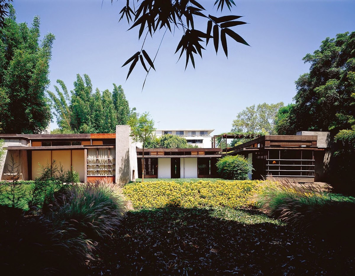 MAK Center for Art and Architecture at the Schindler House 2