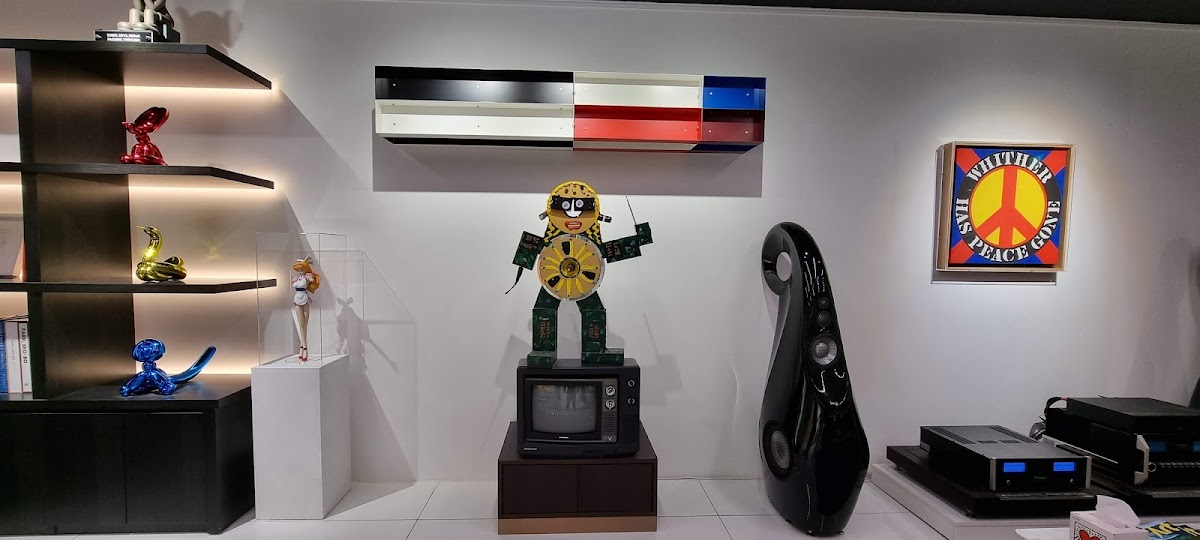 UNAW Gallery 2