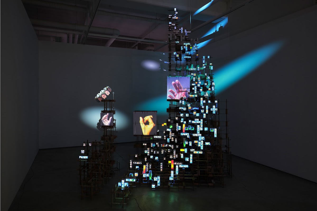 G Gallery 2