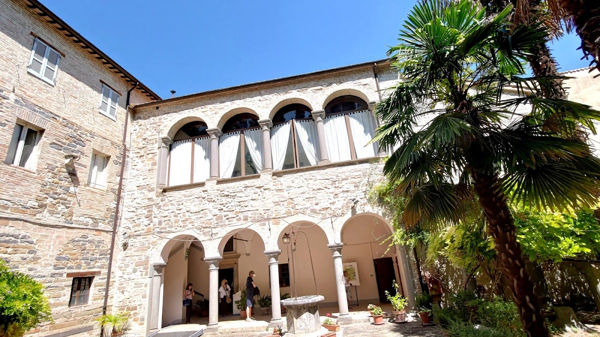 Pinacoteca civica Tacchi-Venturi 1