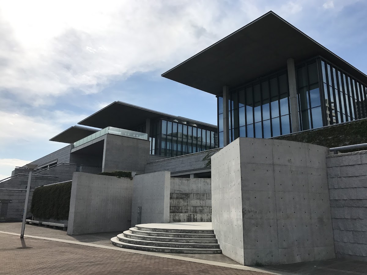 Hyogo Prefectural Museum of Art 3