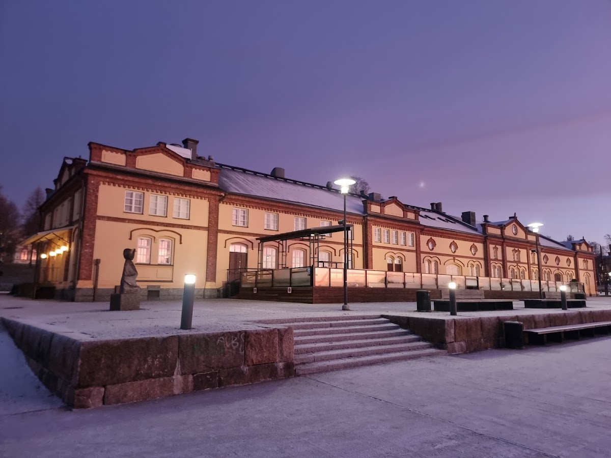 Kuntsi Museum of Modern Art 1
