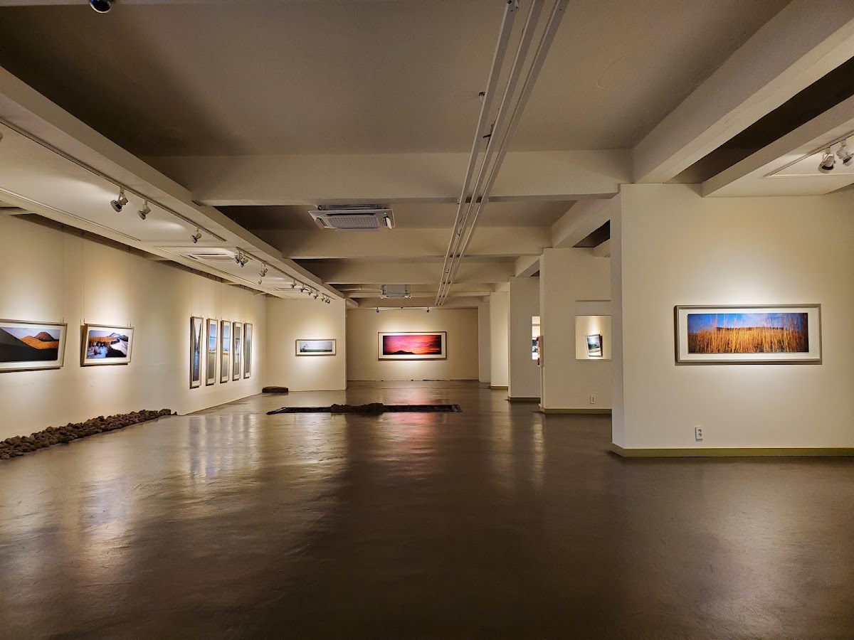 Kim Young Gap Gallery Dumoak 3