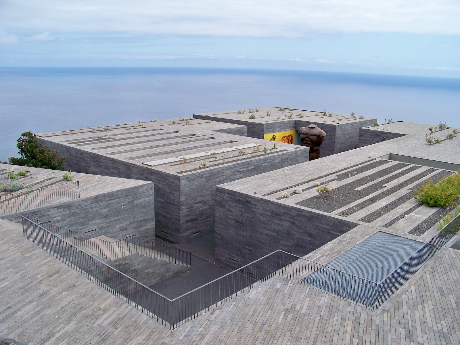 MUDAS - Museu de Arte Contemporânea da Madeira 1
