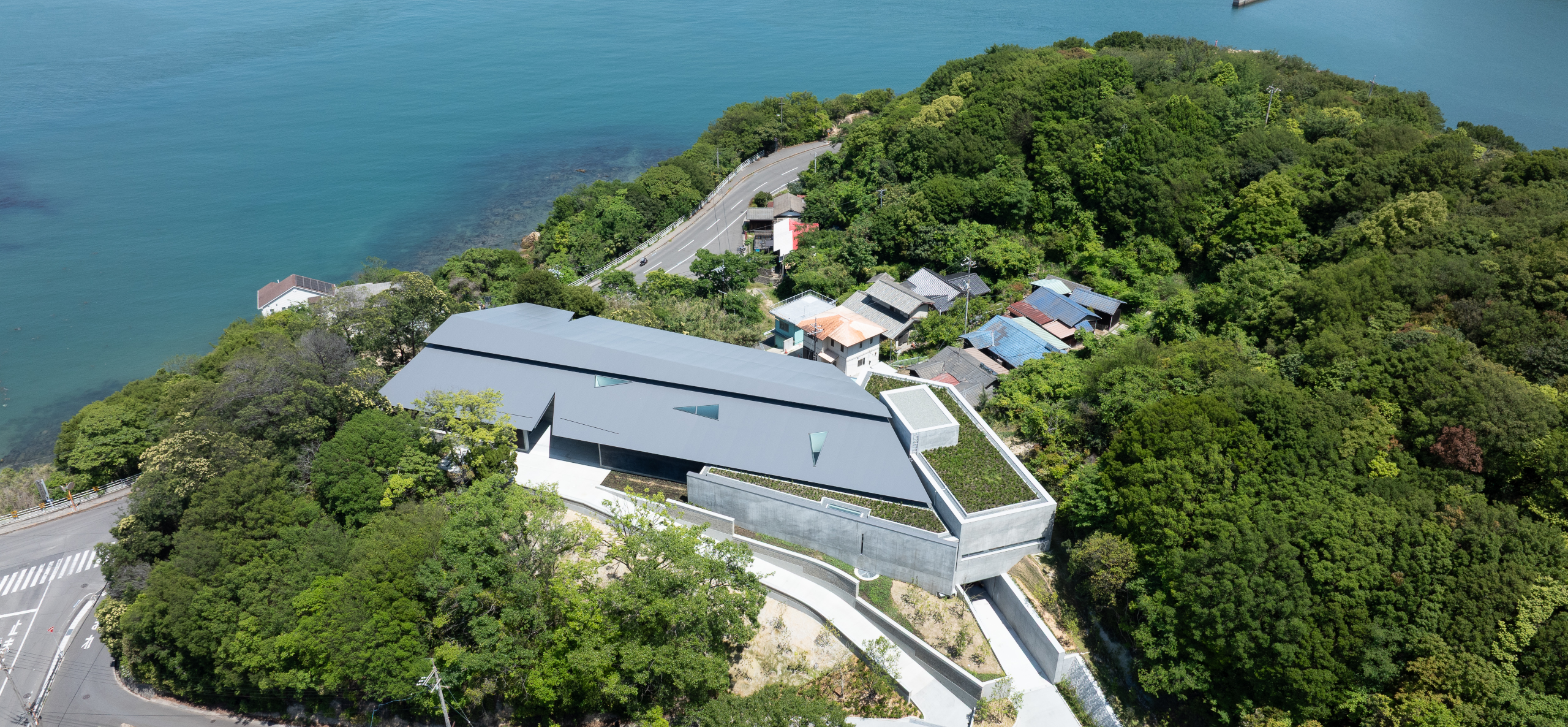 Naoshima New Museum of Art 1