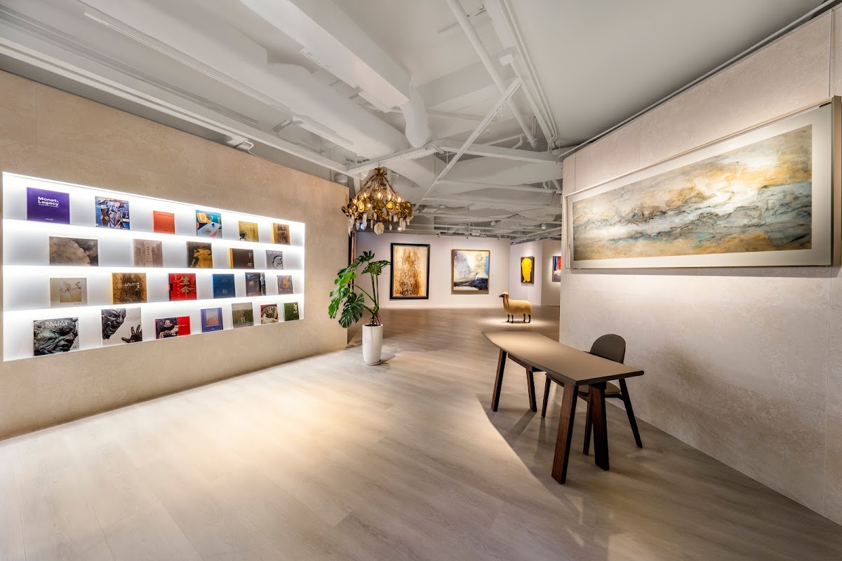 Kwai Fung Hin Art Gallery 1