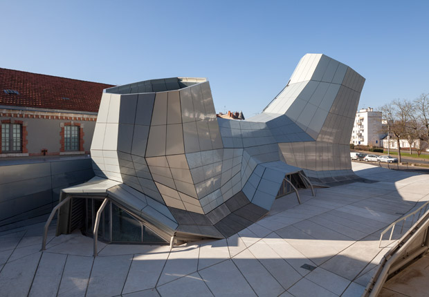 Frac Centre-Val de Loire 1
