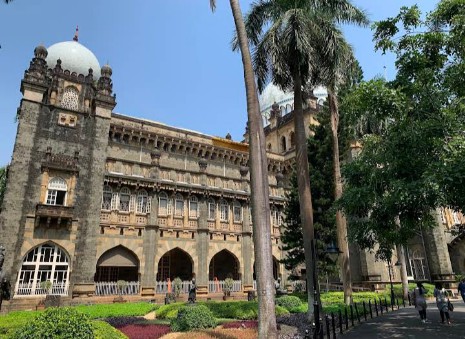 제항기르 미술관 — Kala Ghoda