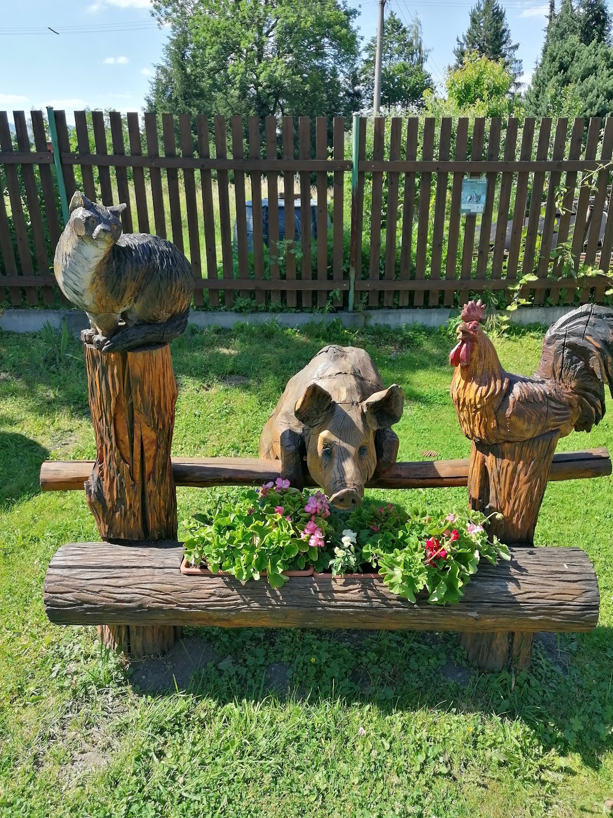 Ráj dřevěných soch 3